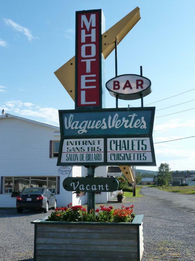 Hotel-Motel Vagues Vertes Perce Exterior photo
